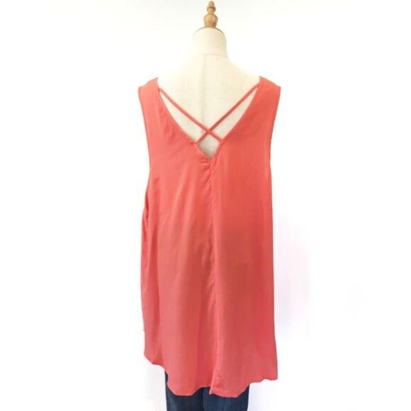 Ava & Viv Orange V-neck Blouse Maori Flower Red Size 2X NEW - Picture 3 of 9